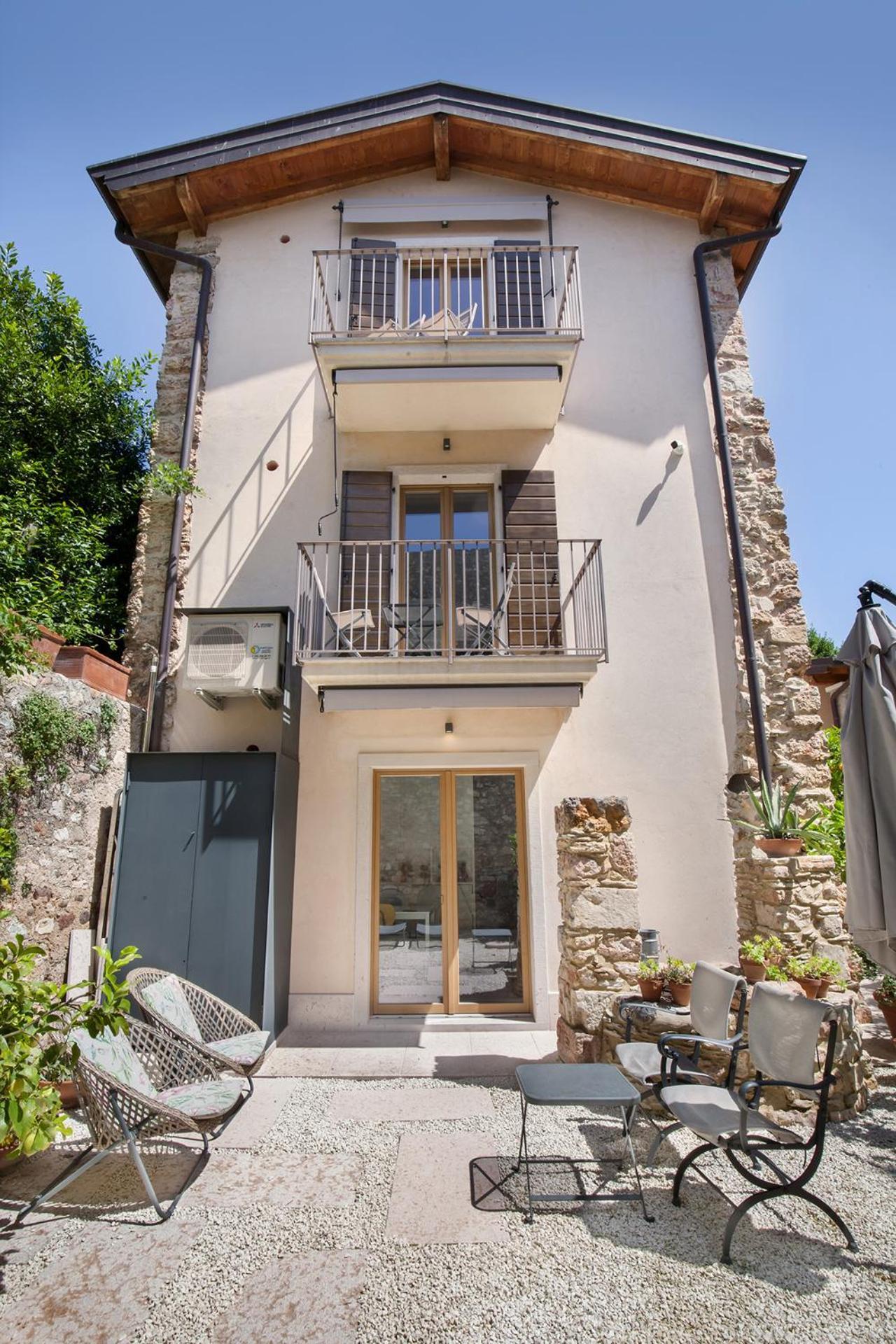 Residenza Vedovelli Torri Del Benaco Exterior foto